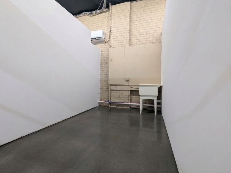 Artist Studio - Wet Studio Space