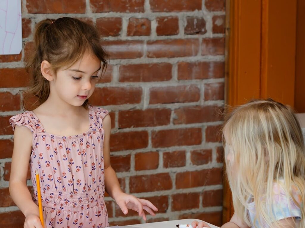 Art Happening After School_ Classes