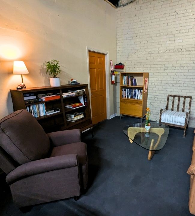 Lounge - Coworking and Resident Artist Studios